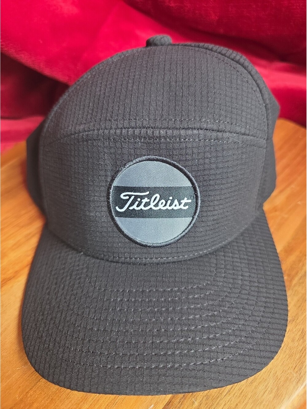 Titleist Black Adjustable Snapback Youth Golf Hat Polyester Mesh Logo